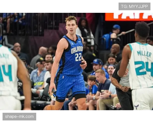 瓦格纳突破制造错位提升进攻效率，助力球队关键时刻得分爆发